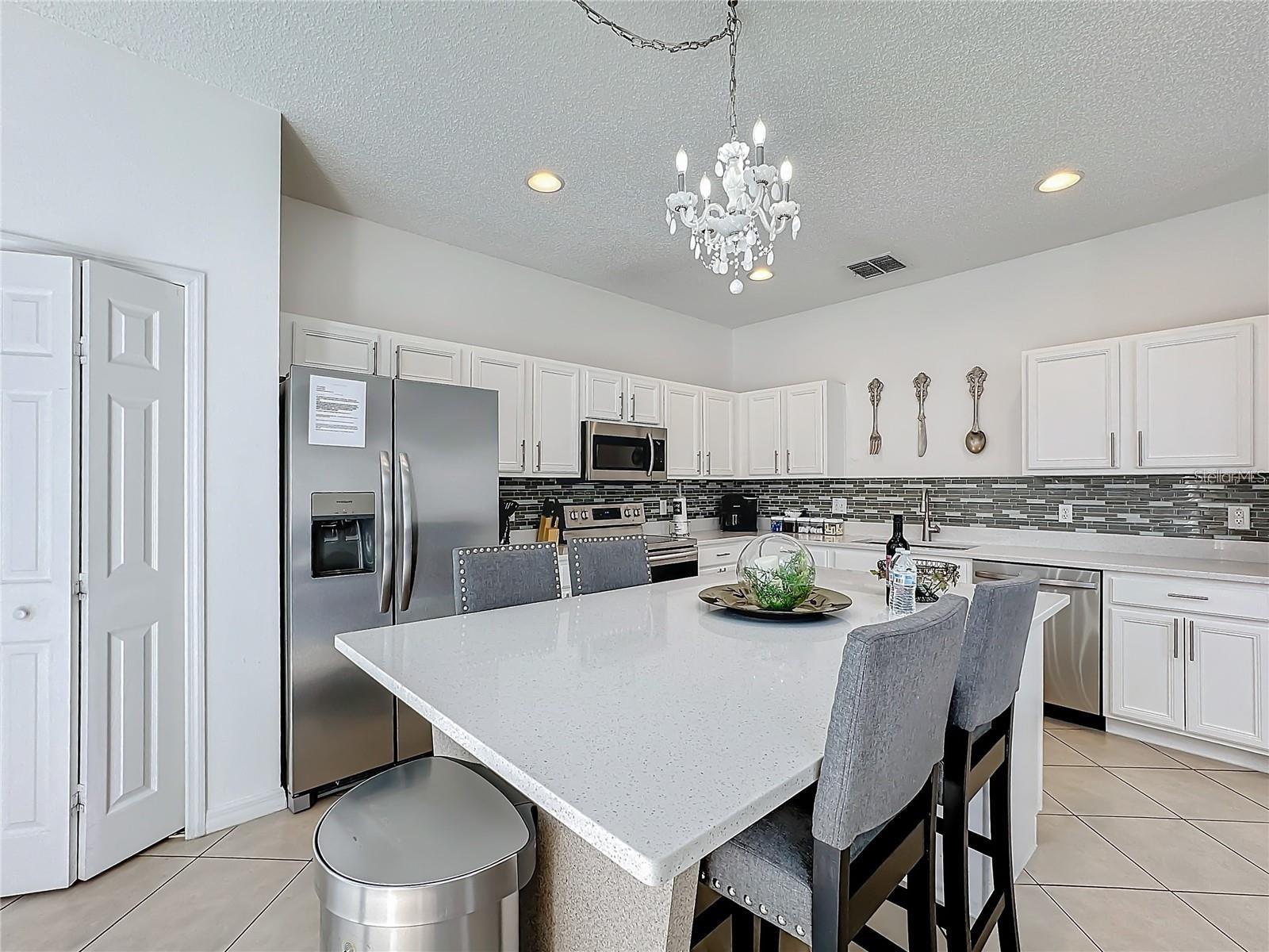 EMERALD ISLAND RESORT PH 04 - Residential