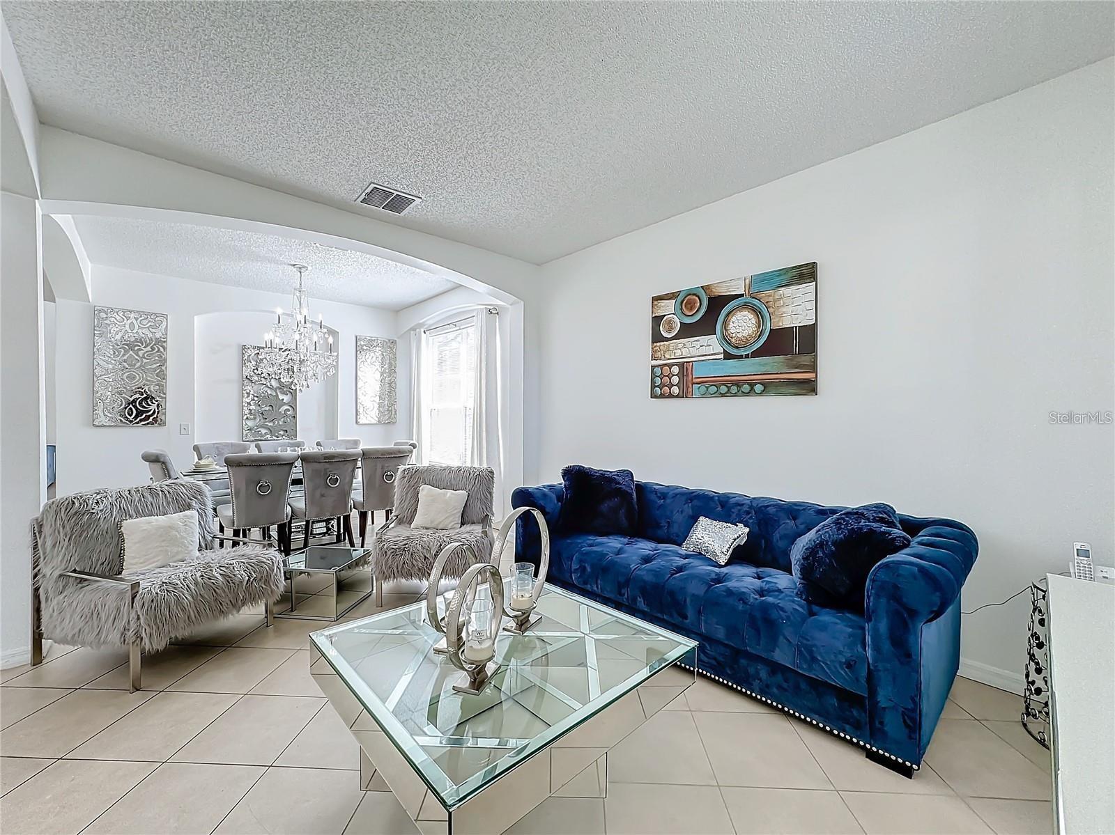 EMERALD ISLAND RESORT PH 04 - Residential