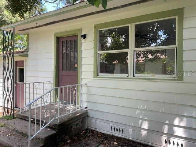 2919 DARTMOUTH AVENUE N 1/2