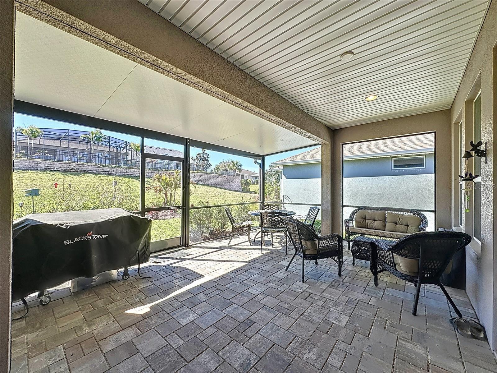 CASCADES OF GROVELAND (TRILOGY) - Residential