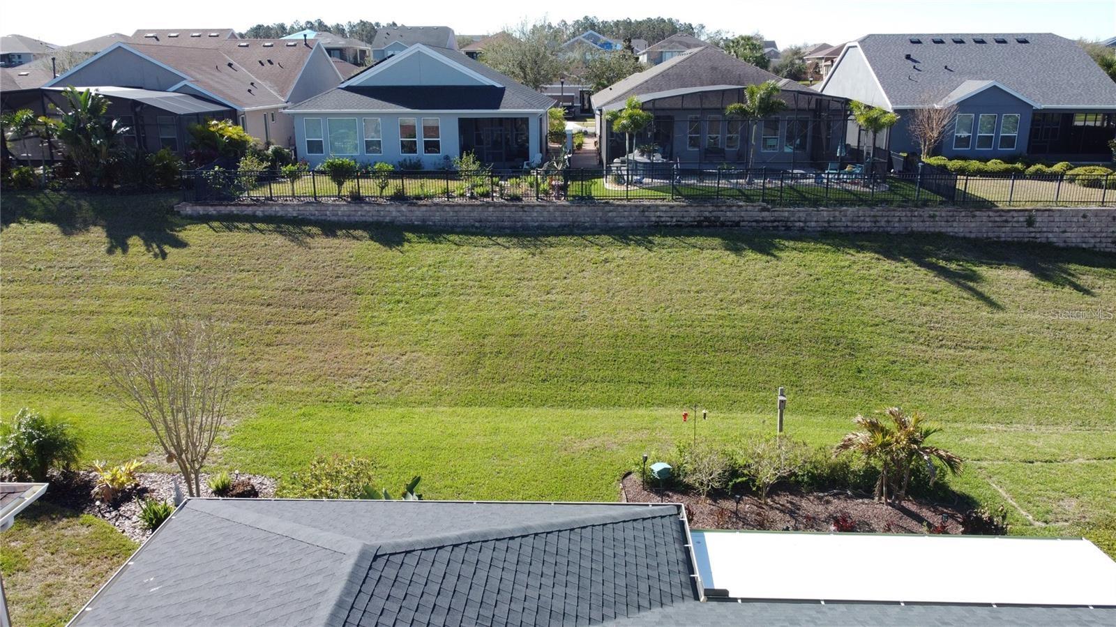 CASCADES OF GROVELAND (TRILOGY) - Residential