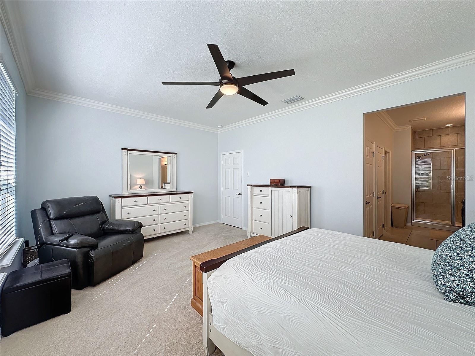 CASCADES OF GROVELAND (TRILOGY) - Residential