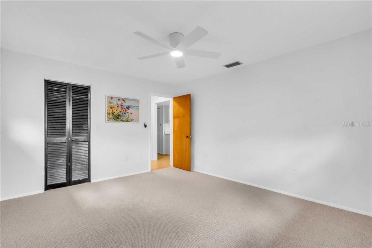 SOUTH VENICE - Residential