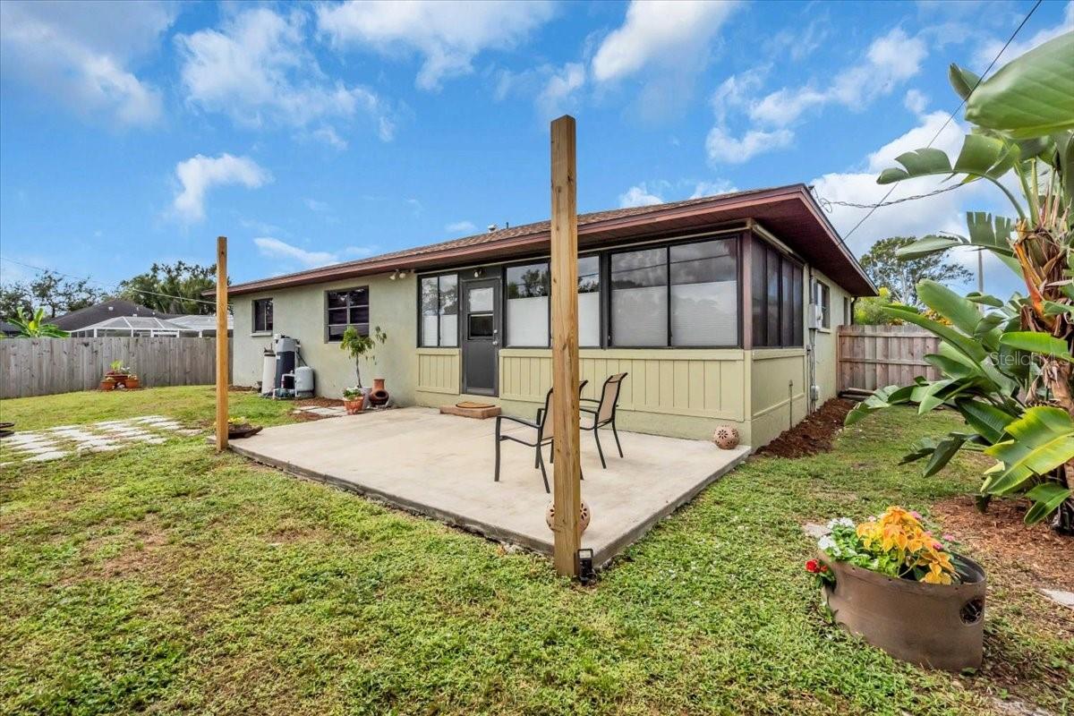 SOUTH VENICE - Residential