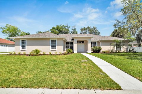 A home in GIBSONTON