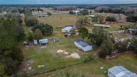 A home in PLANT CITY