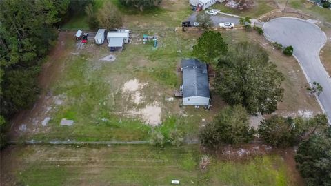 A home in PLANT CITY