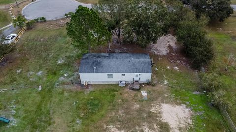 A home in PLANT CITY