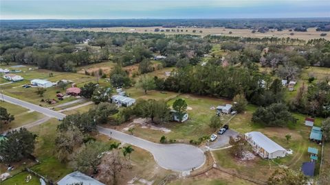 A home in PLANT CITY