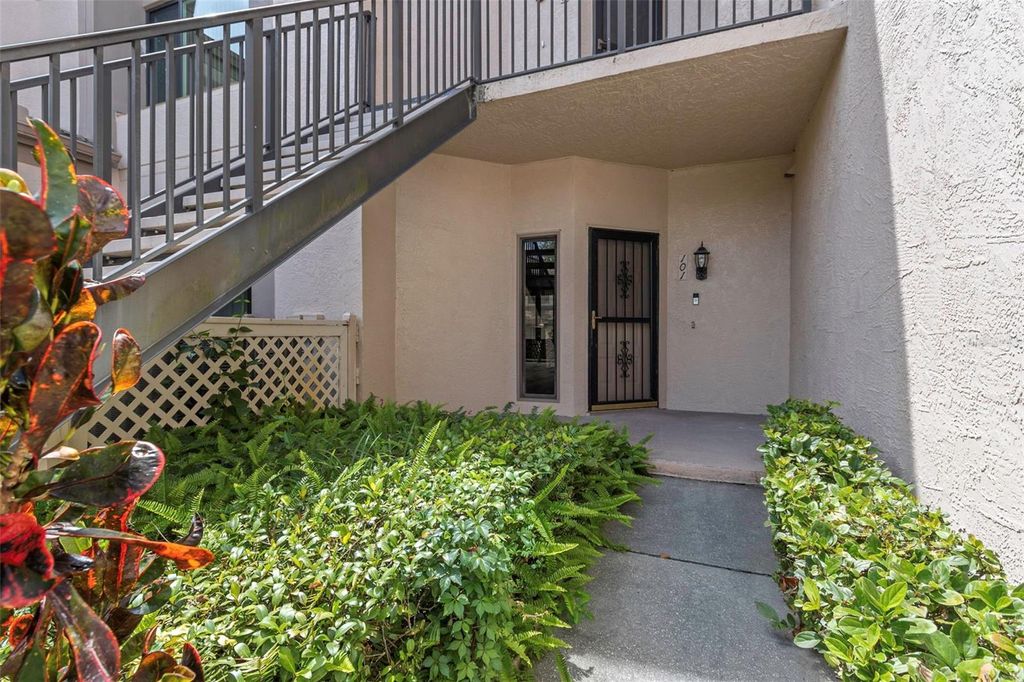 Photo of 3044 Red Oak Court #101, Palm Harbor, FL 34684 (MLS # TB8417700)