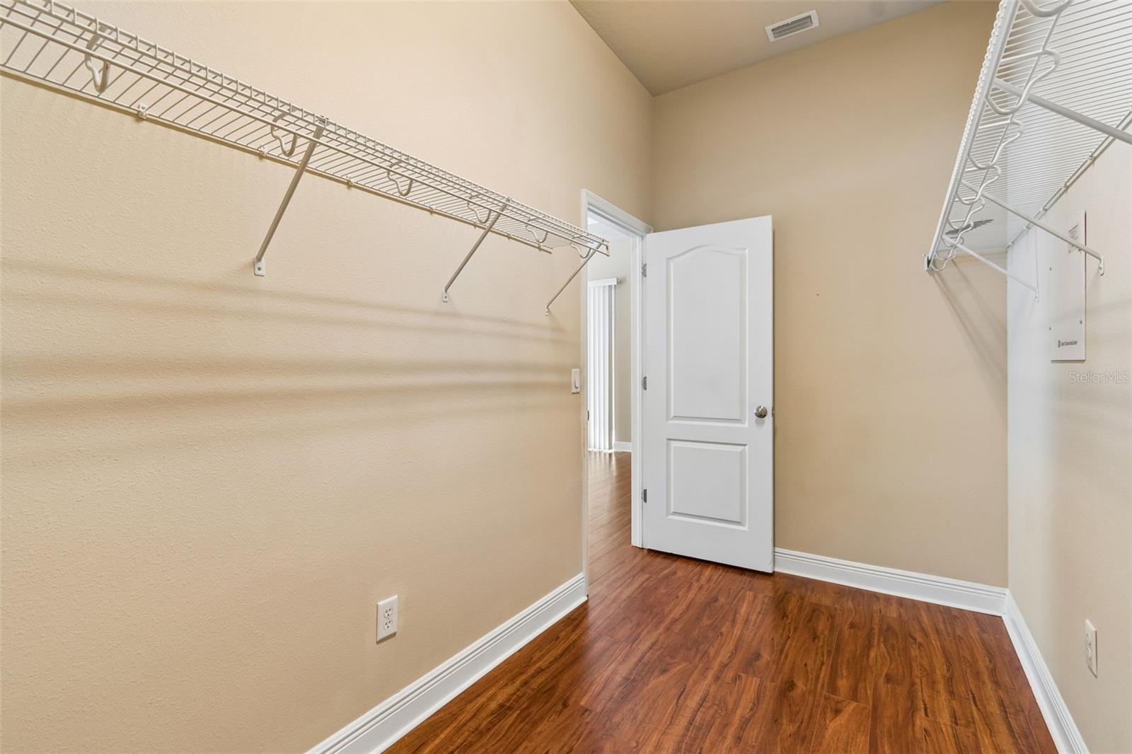 PALM COVE PH 02 - Residential