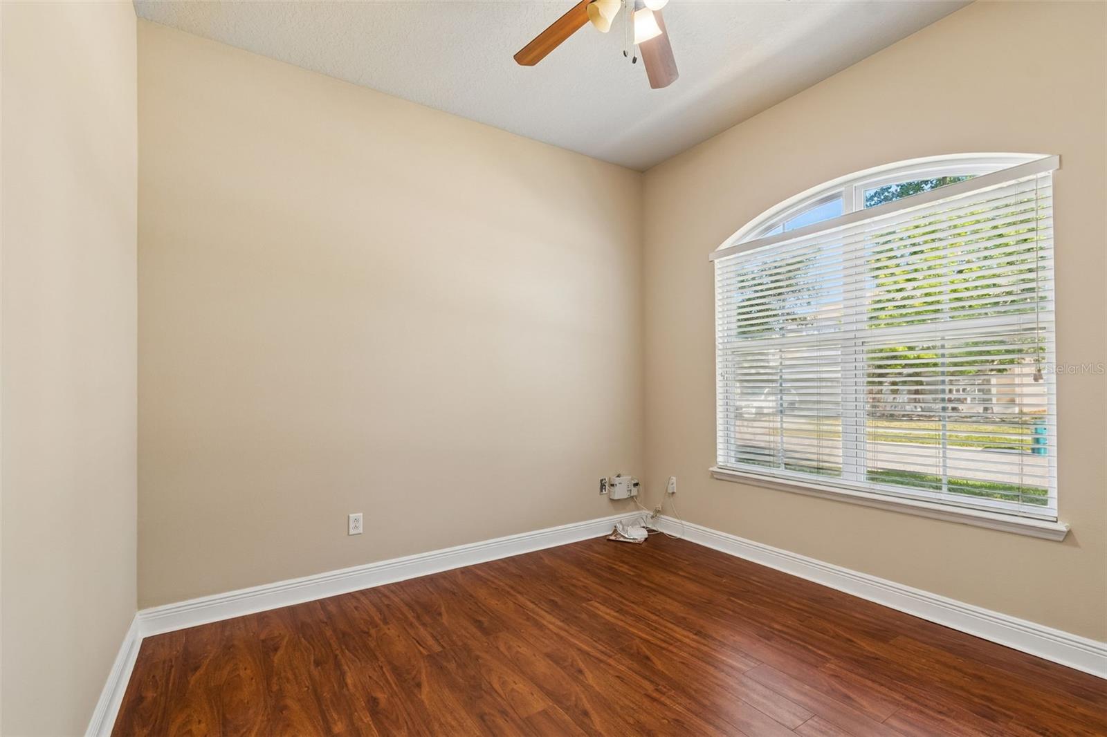 PALM COVE PH 02 - Residential