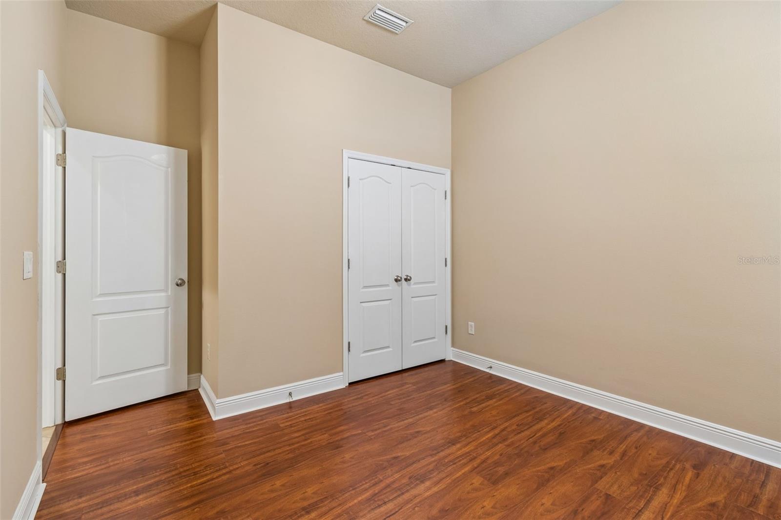 PALM COVE PH 02 - Residential