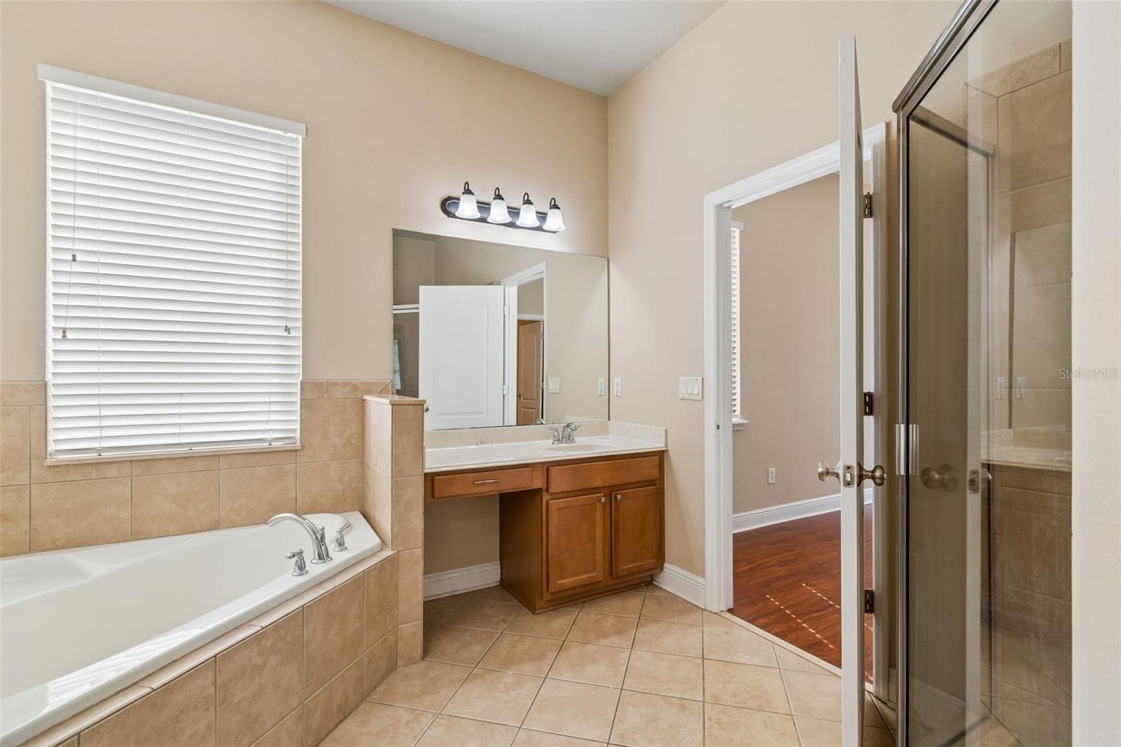 PALM COVE PH 02 - Residential