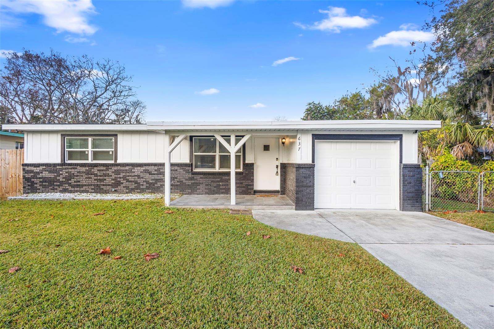 HOME ACRES UNIT 01 - Residential