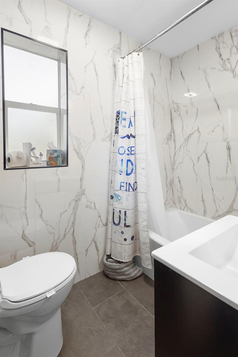 HOME ACRES UNIT 01 - Residential