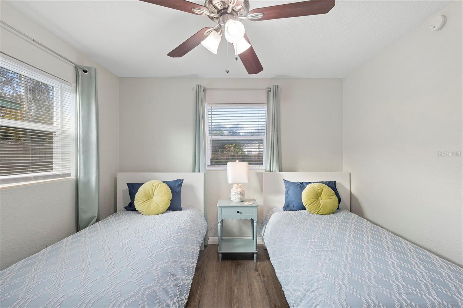 HOME ACRES UNIT 01 - Residential