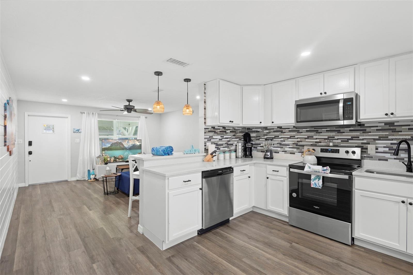 HOME ACRES UNIT 01 - Residential