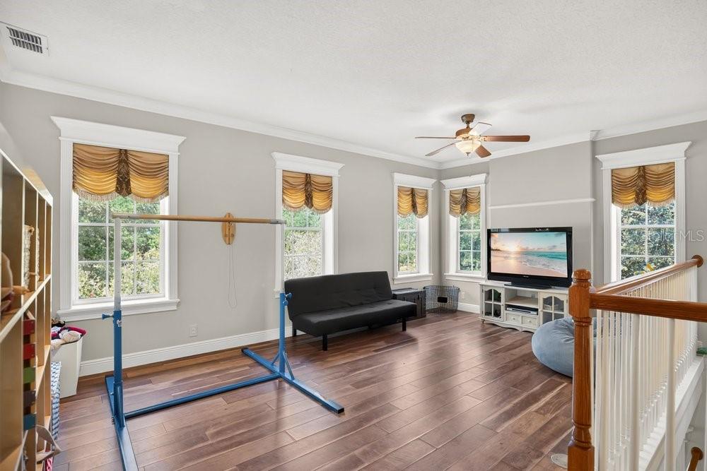 VICTORIA PARK SOUTHWEST INCREMENT - Residential