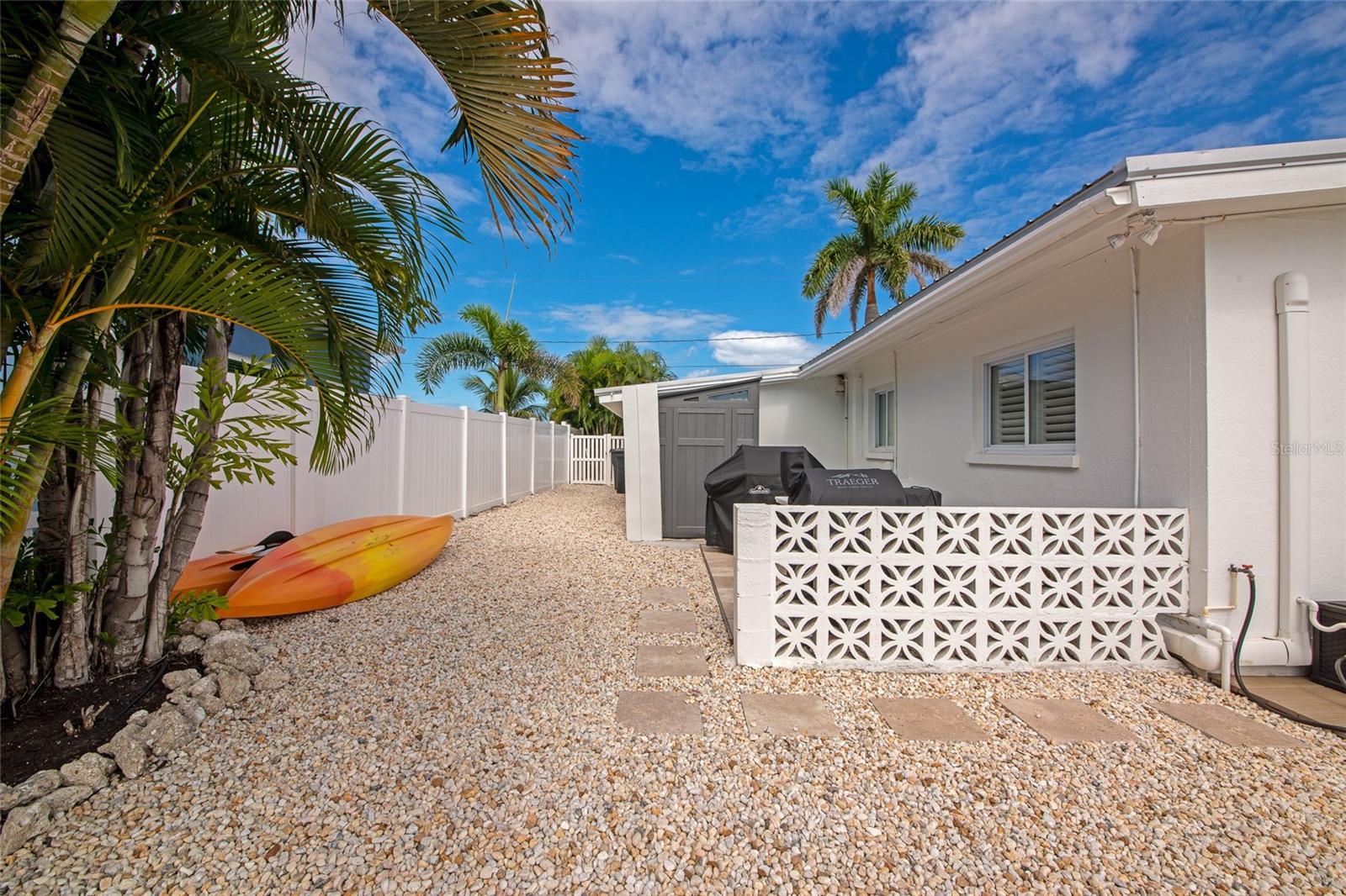 FLAMINGO CAY SUB FIRST UNIT - Residential