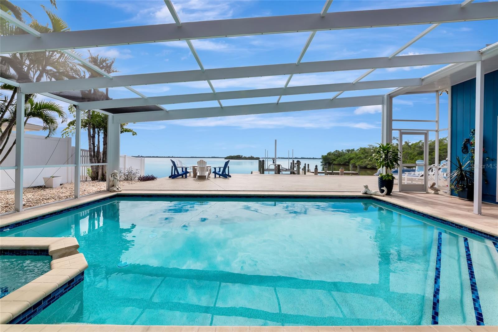 FLAMINGO CAY SUB FIRST UNIT - Residential