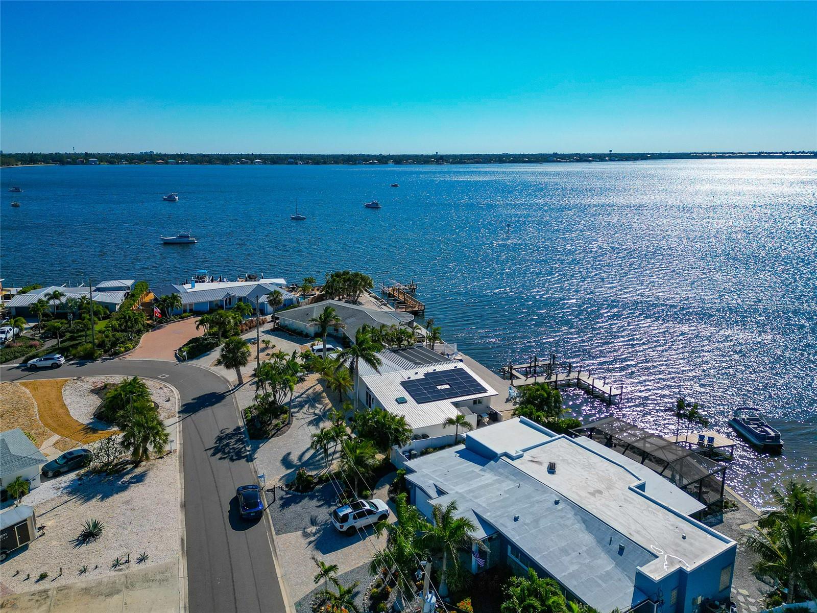 FLAMINGO CAY SUB FIRST UNIT - Residential