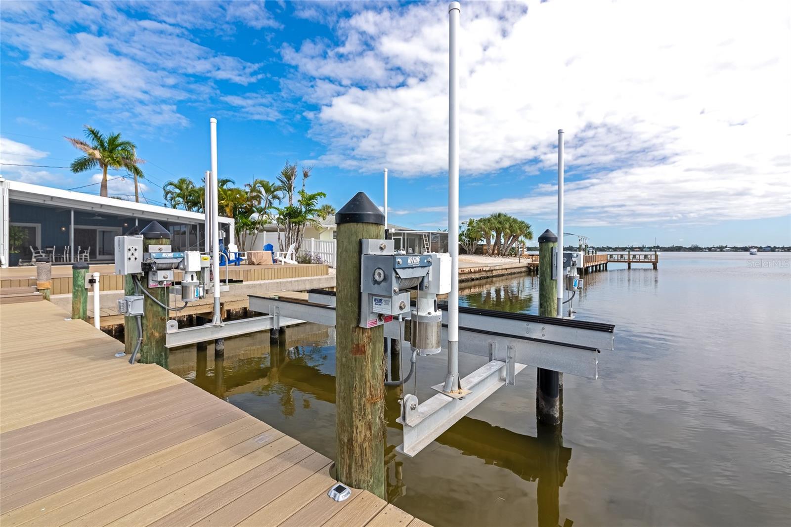 FLAMINGO CAY SUB FIRST UNIT - Residential