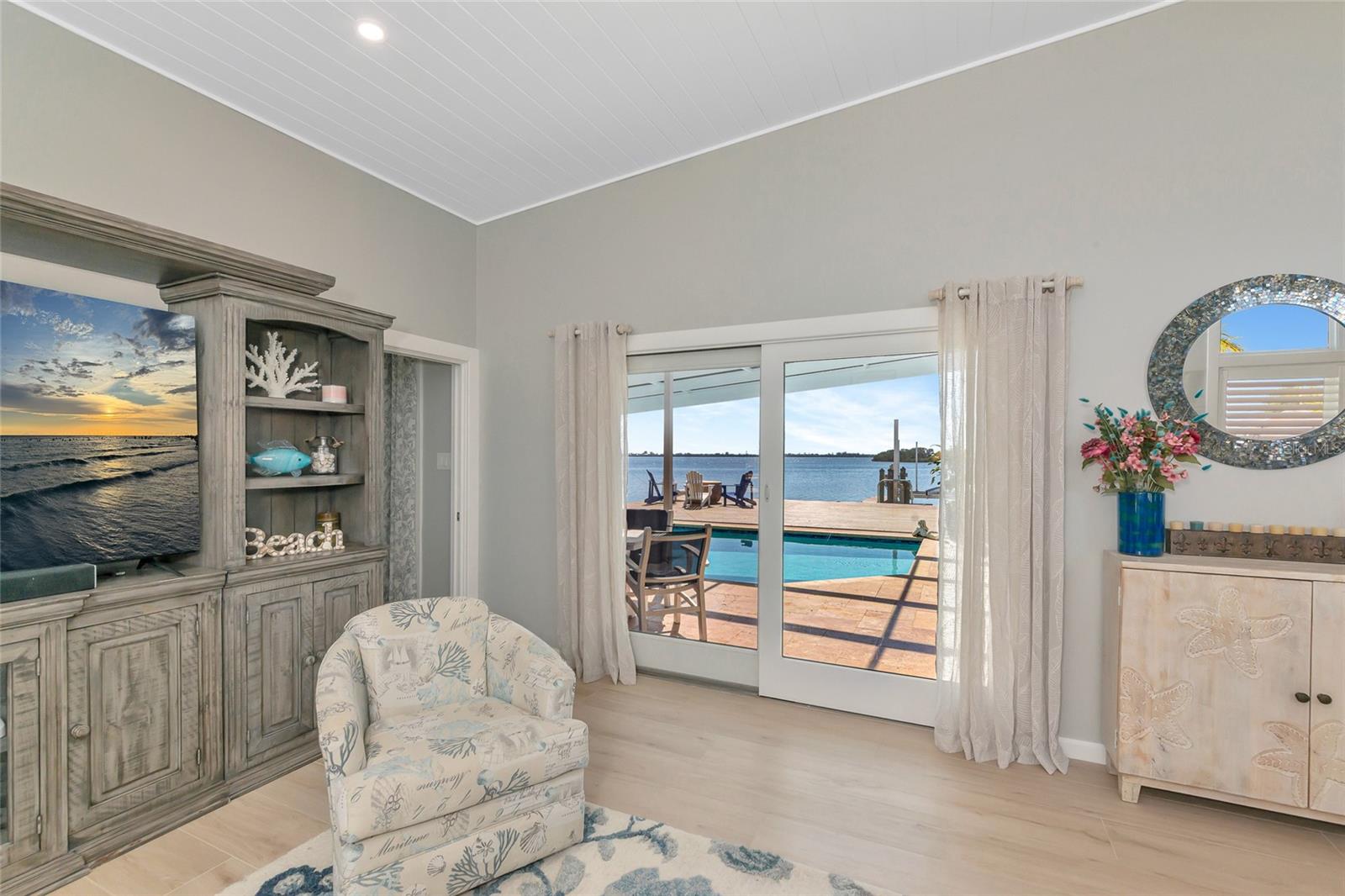 FLAMINGO CAY SUB FIRST UNIT - Residential