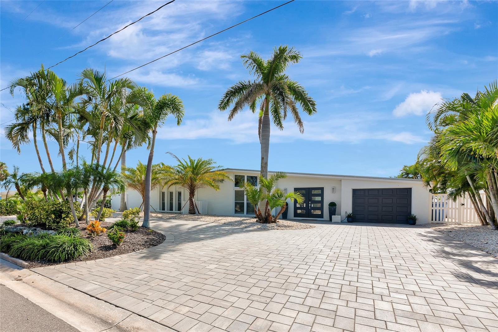 FLAMINGO CAY SUB FIRST UNIT - Residential