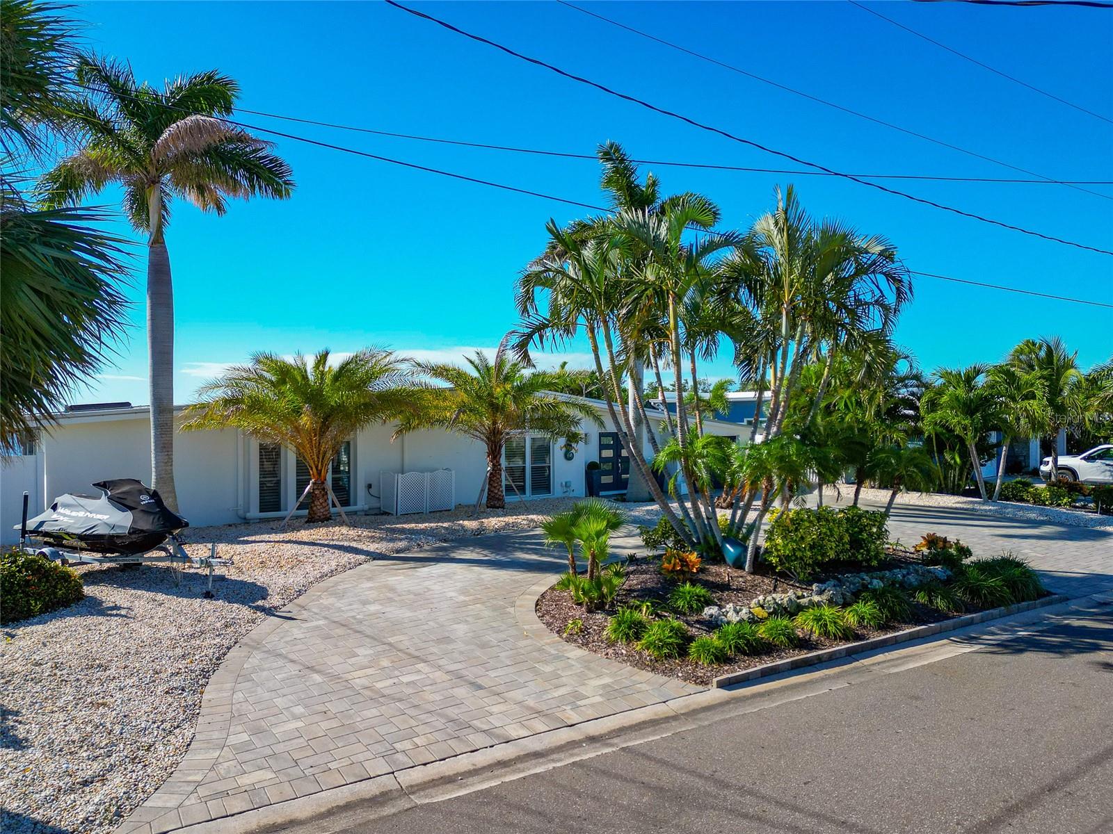 FLAMINGO CAY SUB FIRST UNIT - Residential