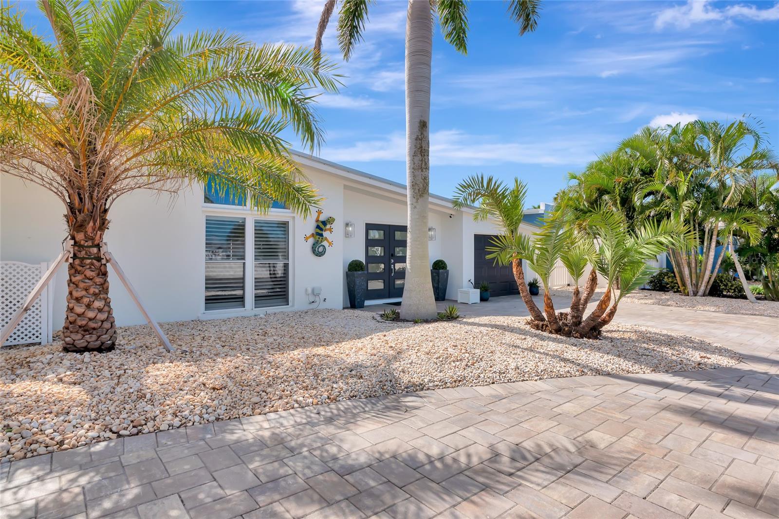 FLAMINGO CAY SUB FIRST UNIT - Residential