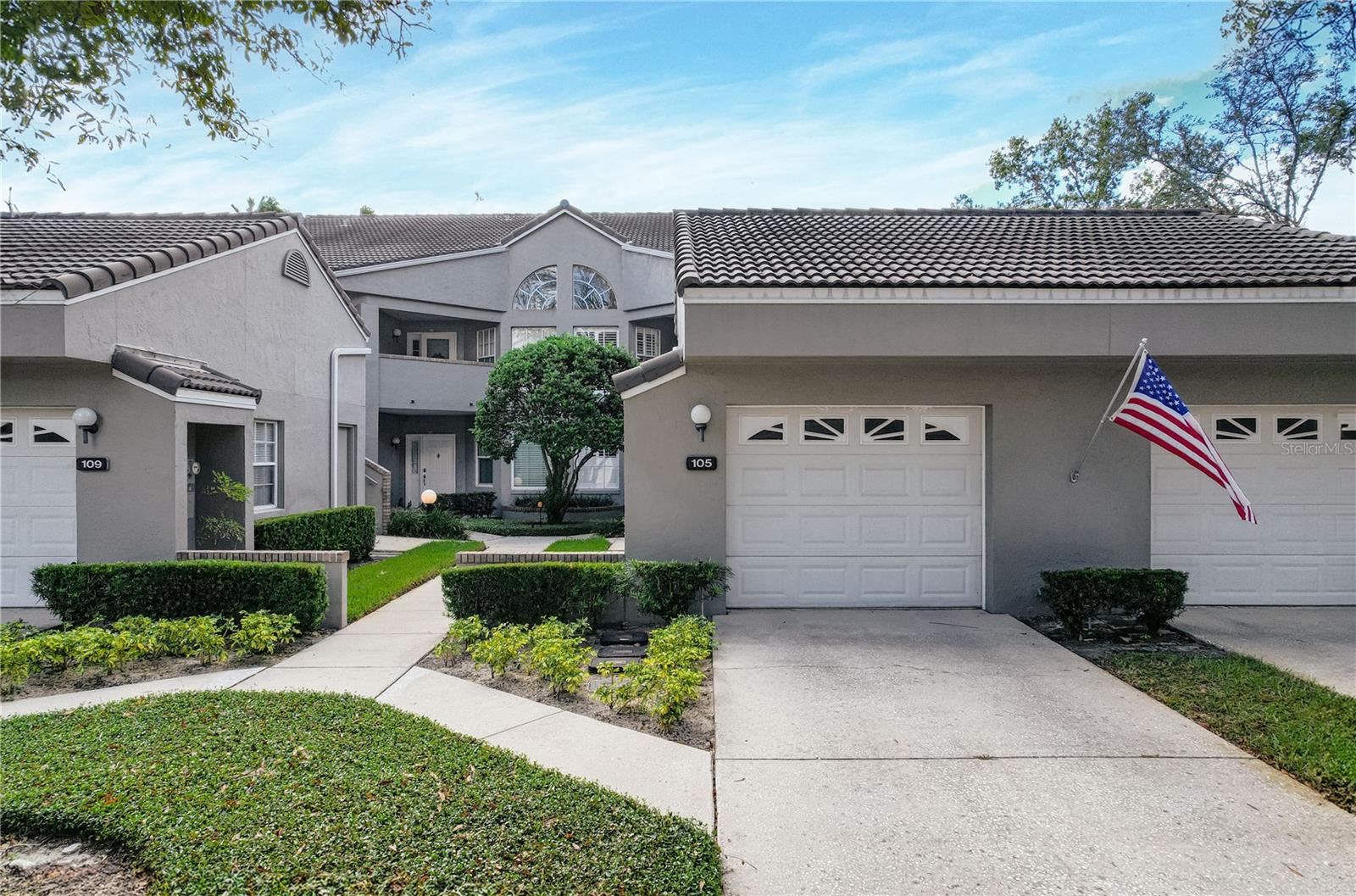 105 DURHAM PLACE 105