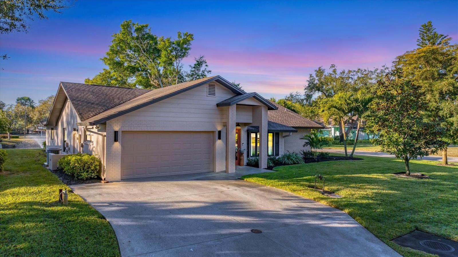 AZALEA PARK NORTHWEST - Residential