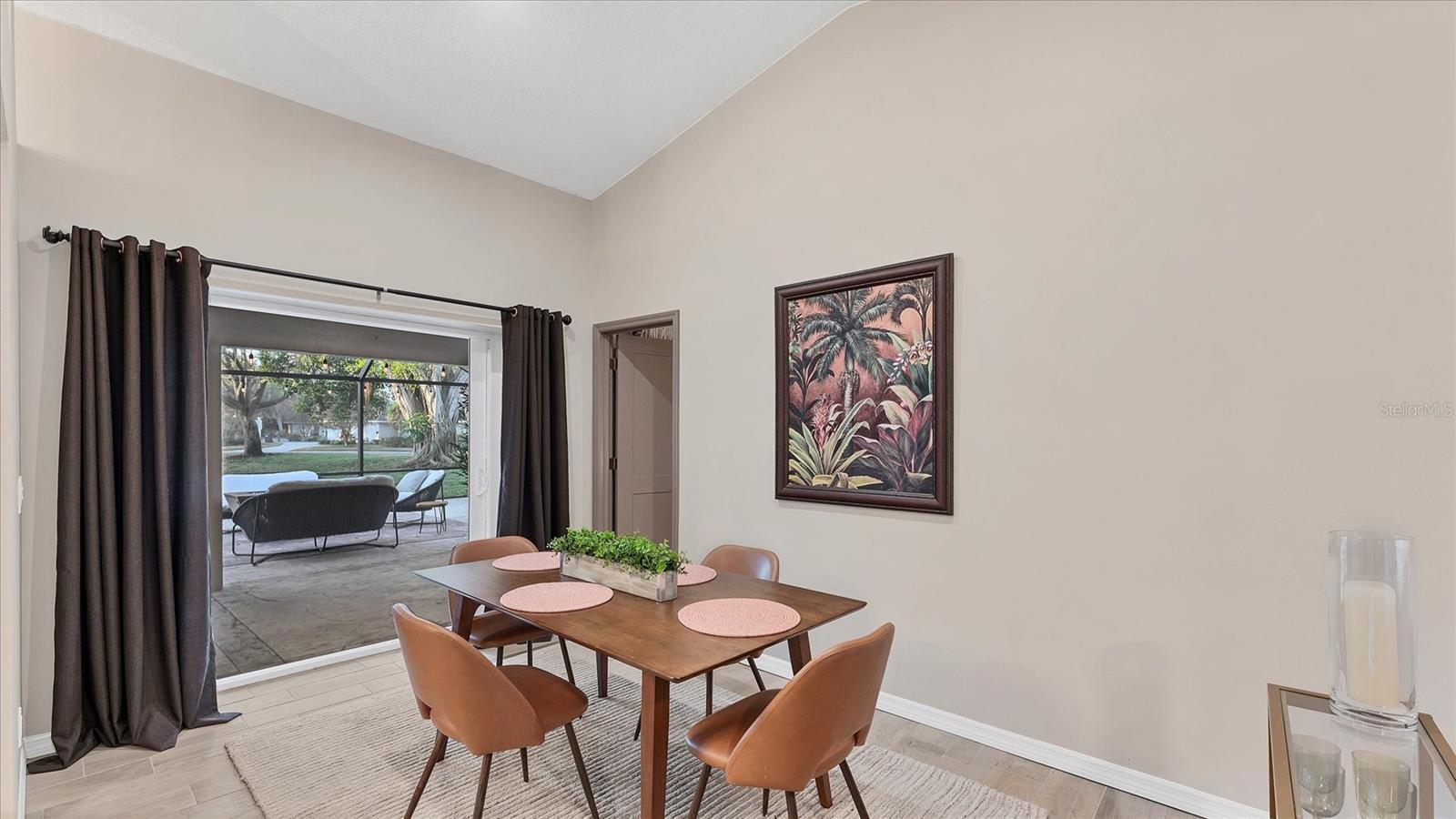 AZALEA PARK NORTHWEST - Residential