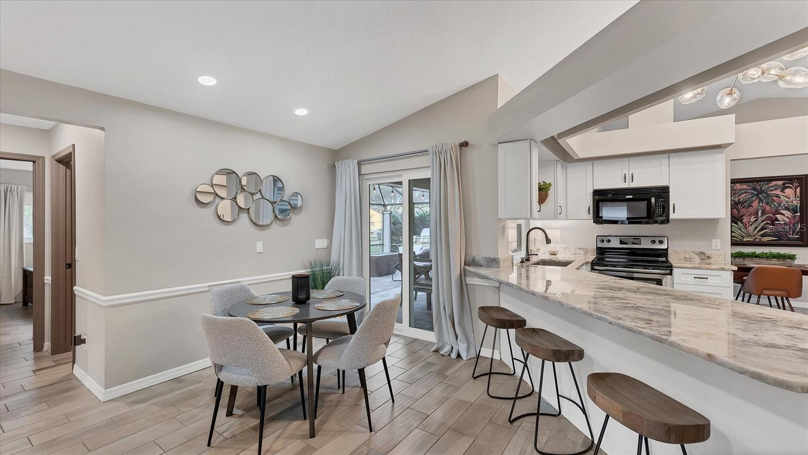 AZALEA PARK NORTHWEST - Residential