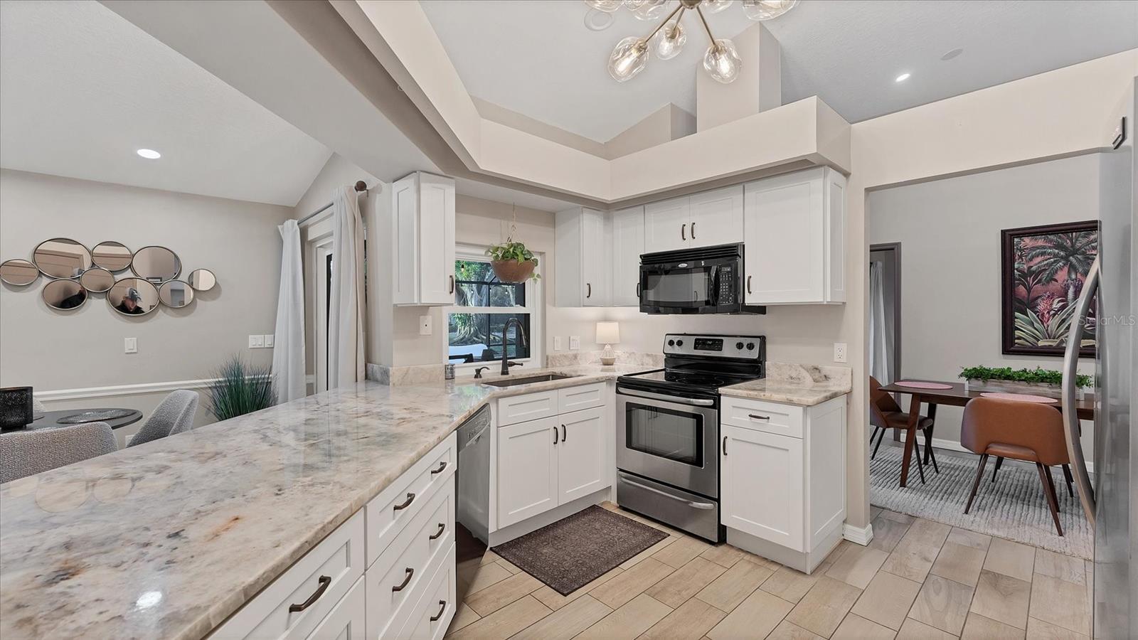 AZALEA PARK NORTHWEST - Residential