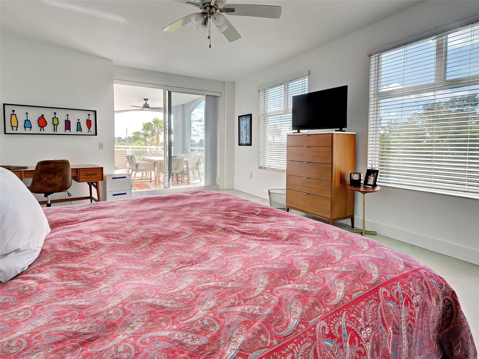 THE HARBOR VILLAS AT DONA BAY - Residential