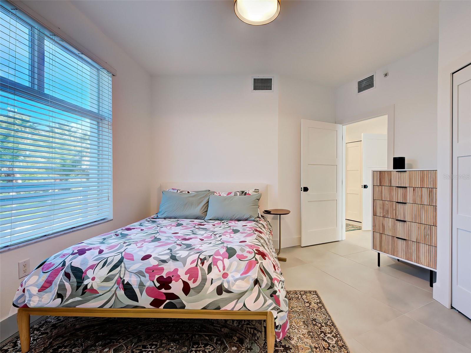 THE HARBOR VILLAS AT DONA BAY - Residential