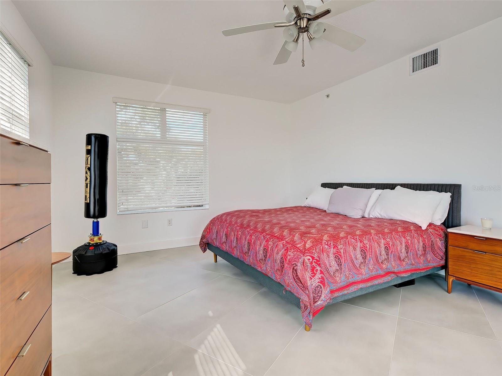 THE HARBOR VILLAS AT DONA BAY - Residential