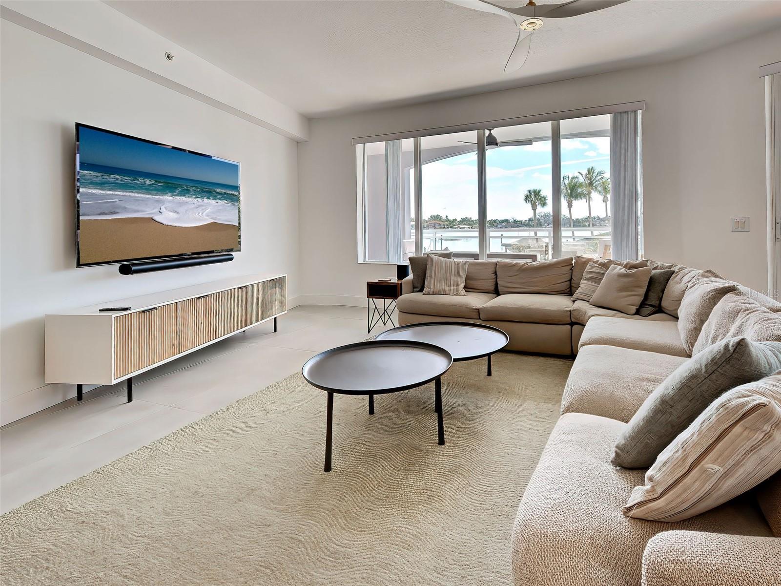 THE HARBOR VILLAS AT DONA BAY - Residential