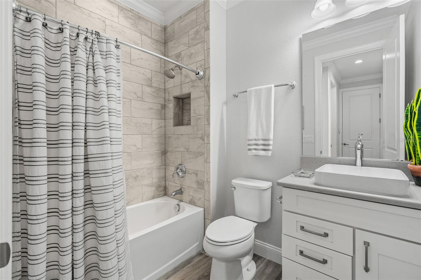 ROYAL CYPRESS PRESERVE-PH 4 - Residential