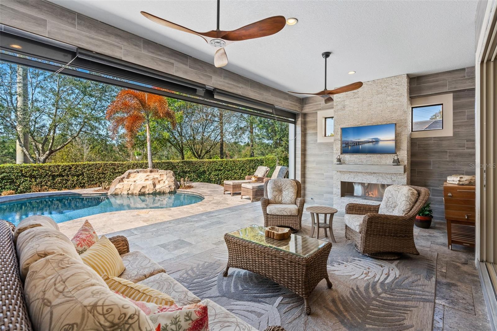 ROYAL CYPRESS PRESERVE-PH 4 - Residential