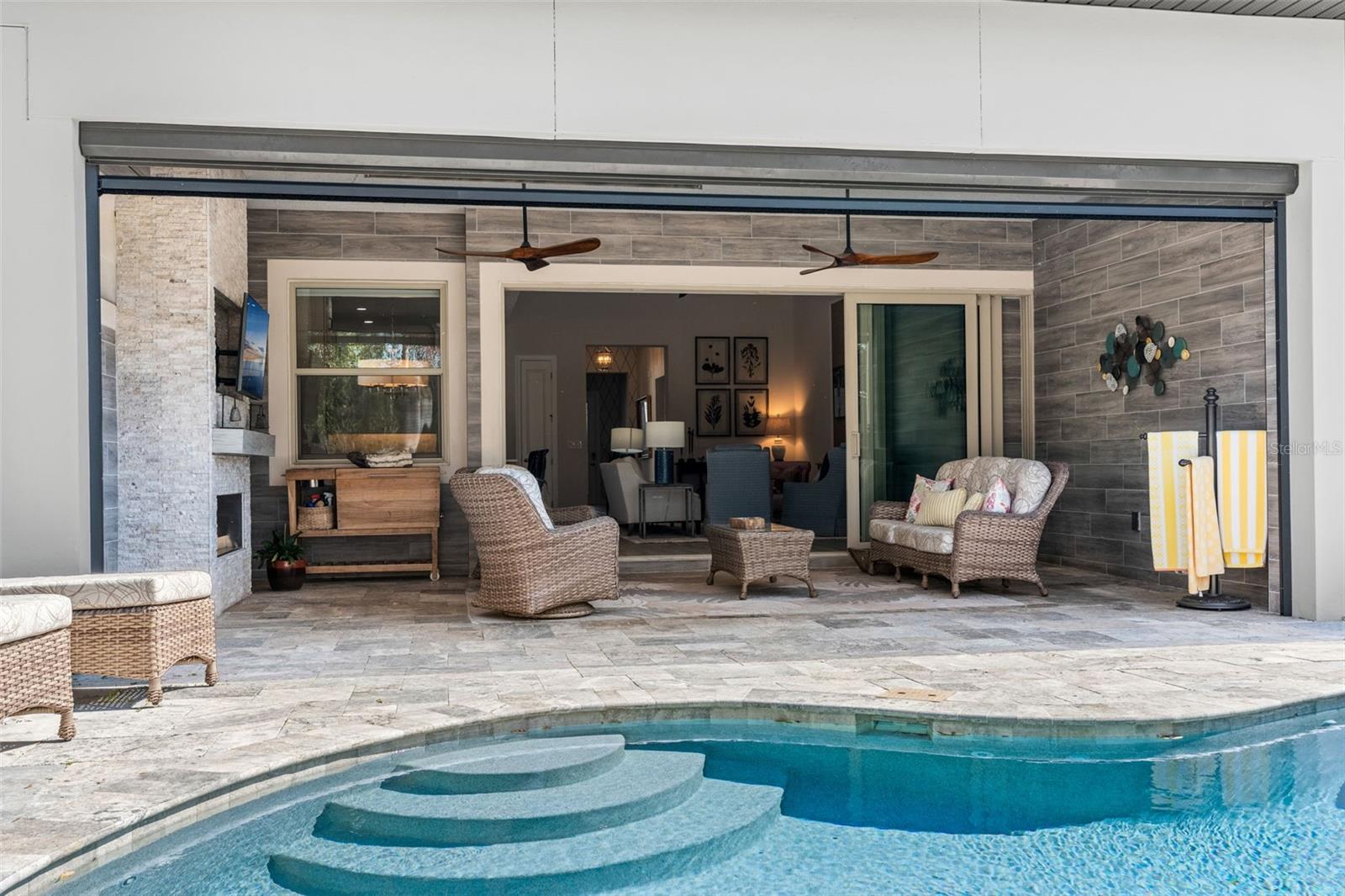 ROYAL CYPRESS PRESERVE-PH 4 - Residential