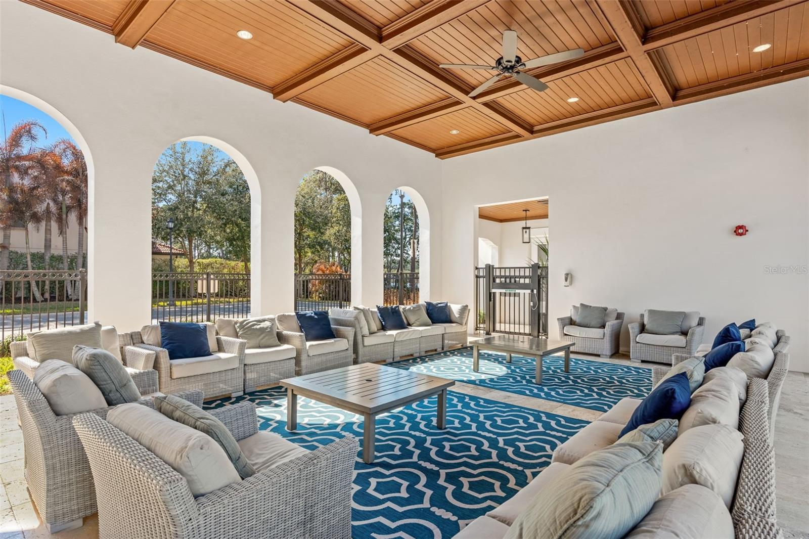 ROYAL CYPRESS PRESERVE-PH 4 - Residential