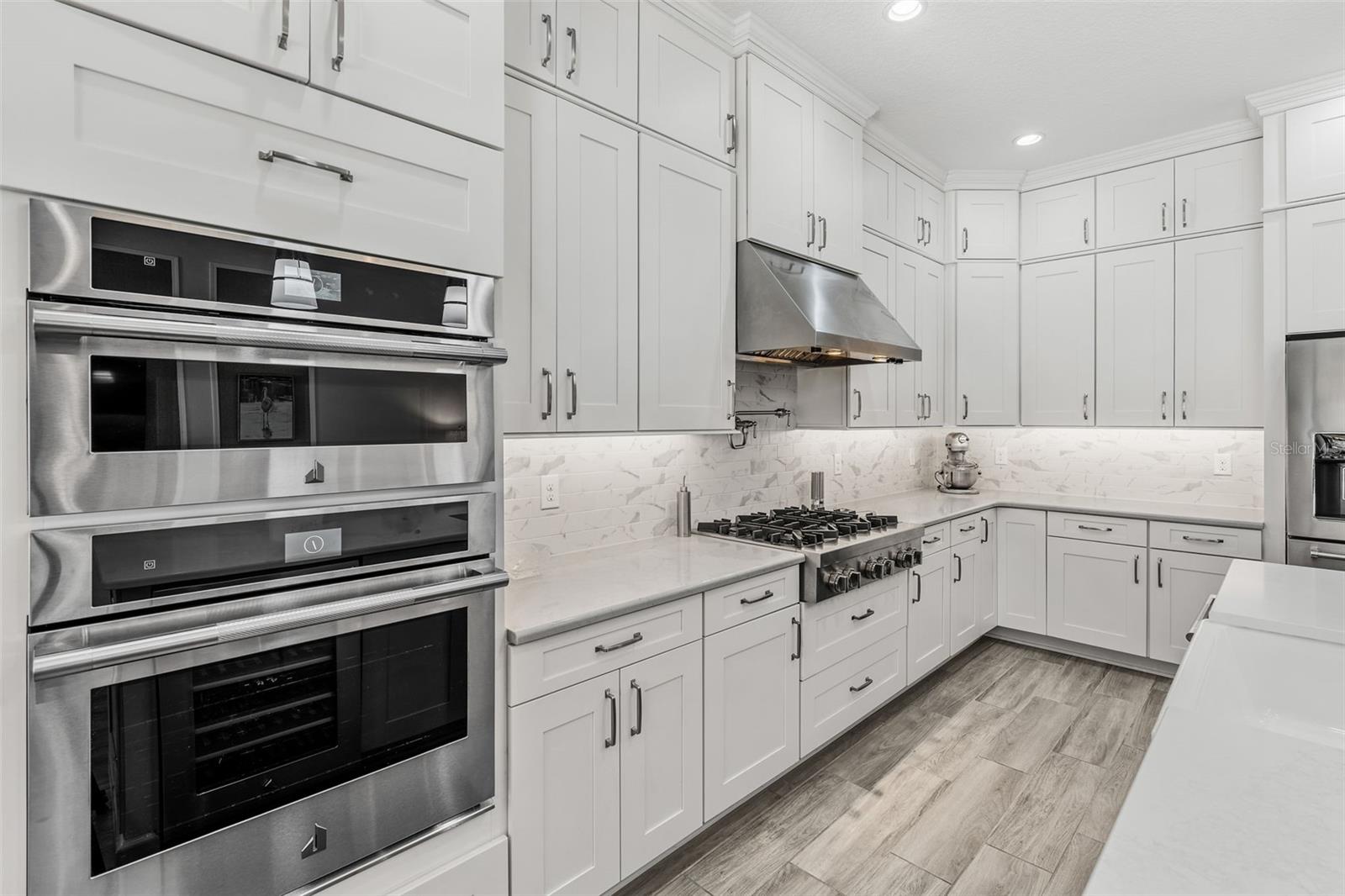 ROYAL CYPRESS PRESERVE-PH 4 - Residential