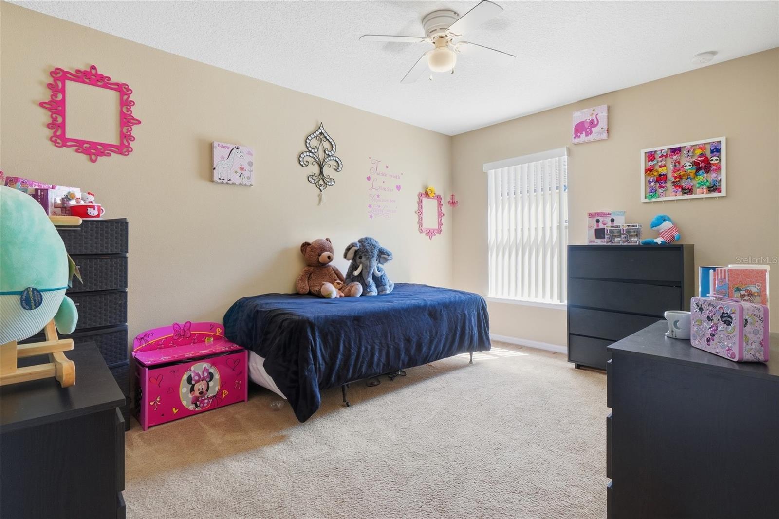 OVERLOOK AT LAKE GRIFFIN - Residential