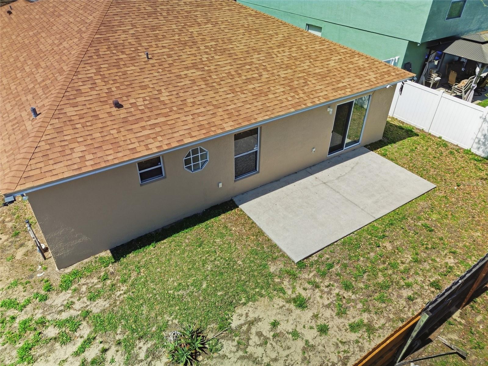 OVERLOOK AT LAKE GRIFFIN - Residential