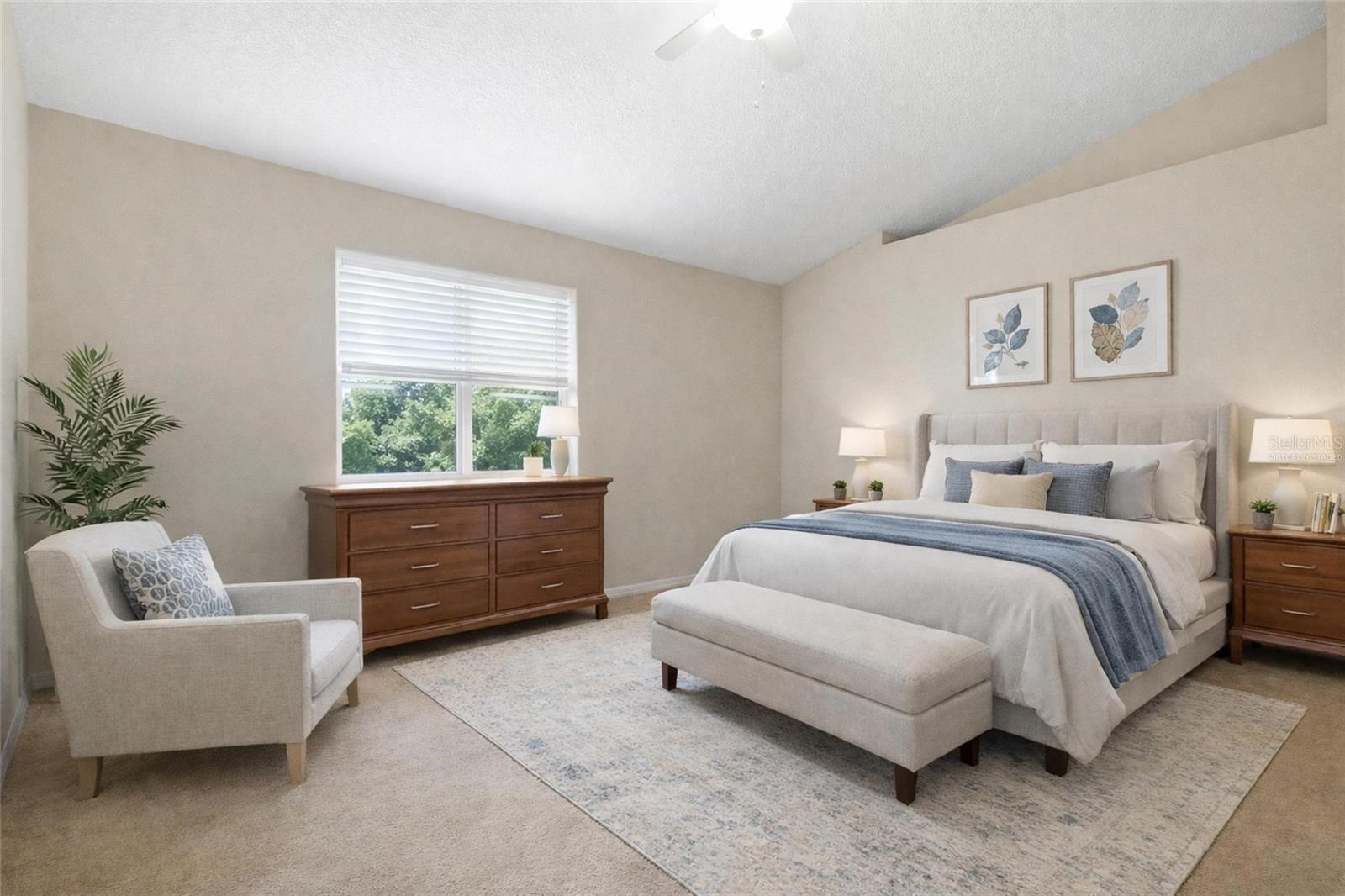 OVERLOOK AT LAKE GRIFFIN - Residential