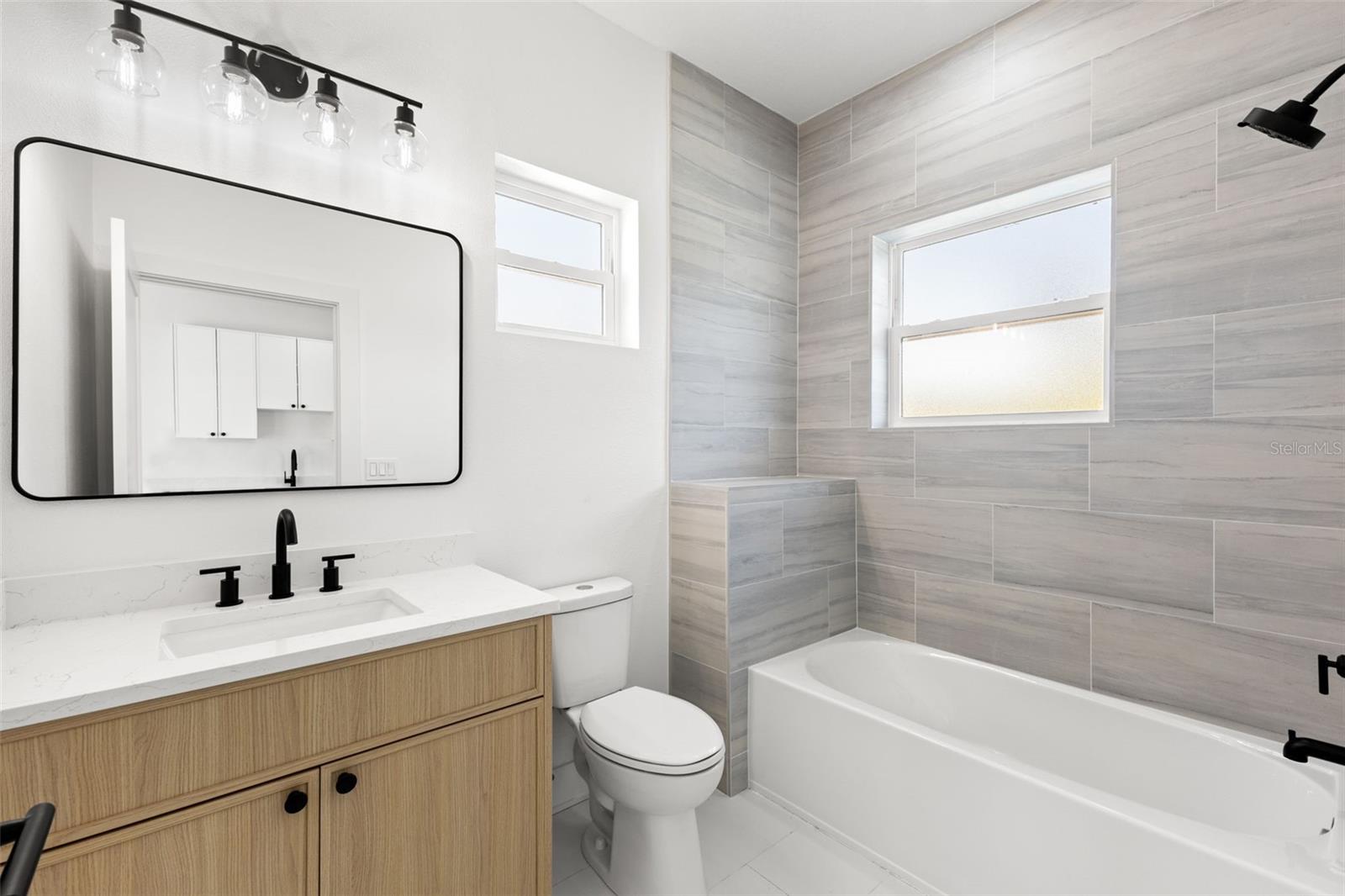 AVALON - Residential Income