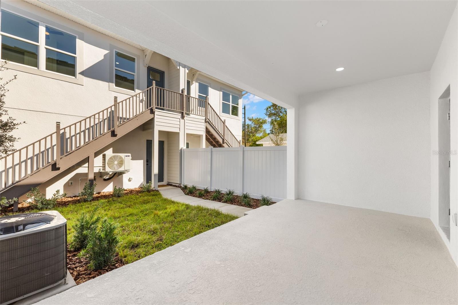 AVALON - Residential Income